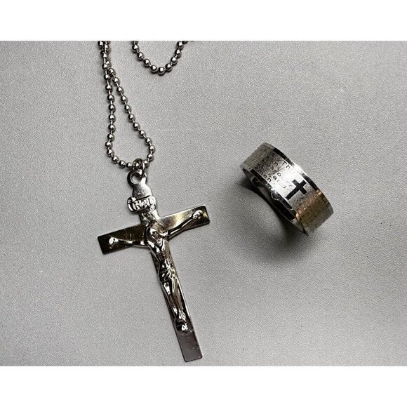 Cross Crucifix With Etched Edge INRI and  - stainless steel cross ring LUX - 10V - Picture 4 of 5